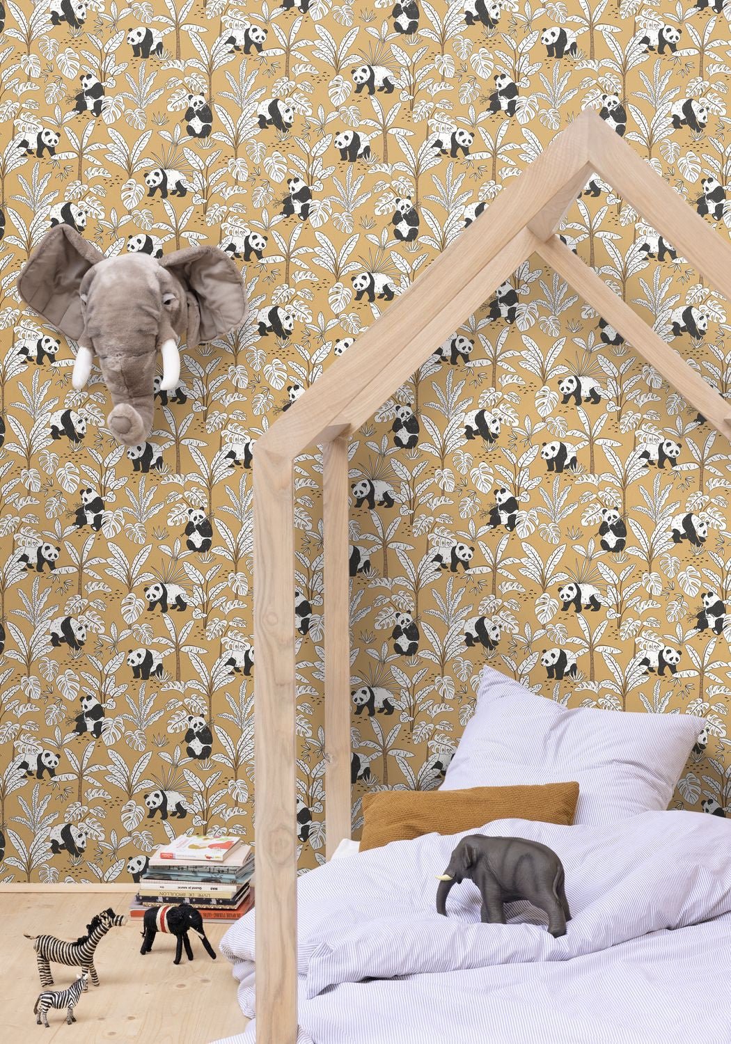 Se Prelasser Wallpaper - Curry - Caselio - 103502020 - Premier Wallcovering