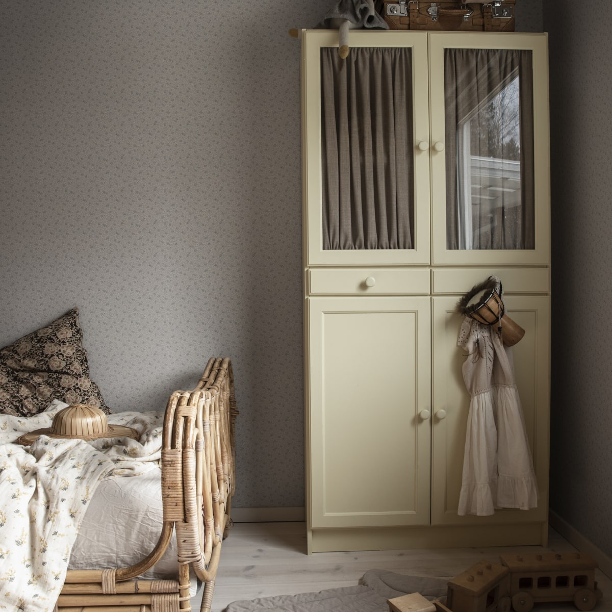 Stella Wallpaper - Misty Blue - Sandberg - S10120 - Premier Wallcovering