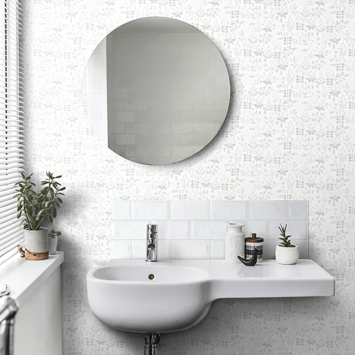 Strawberry Field Wallpaper - White / Multi - Boråstapeter - 7217 - Premier Wallcovering