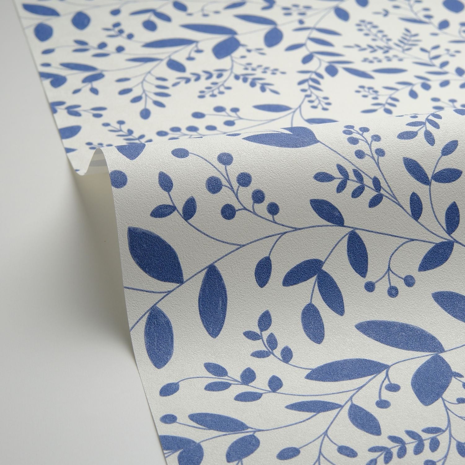 Sympathy Wallpaper - Bleu Indigo - Caselio - 105340634 - Premier Wallcovering