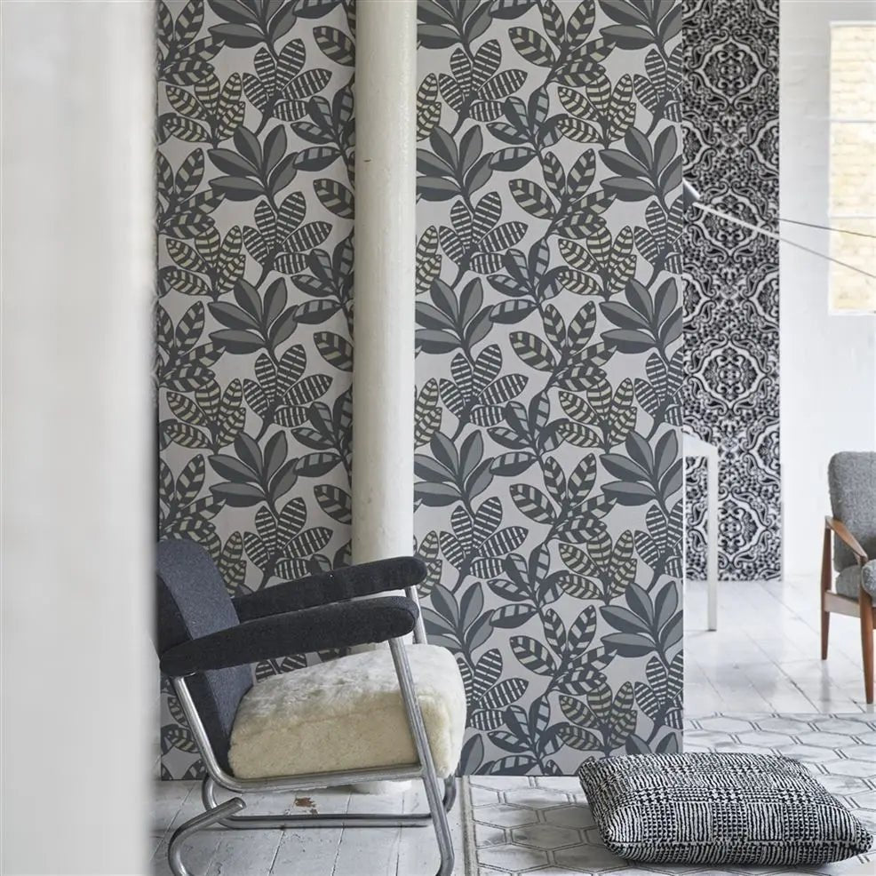Tanjore Wallpaper - Graphite - Designers Guild - PDG1129/01 - Premier Wallcovering