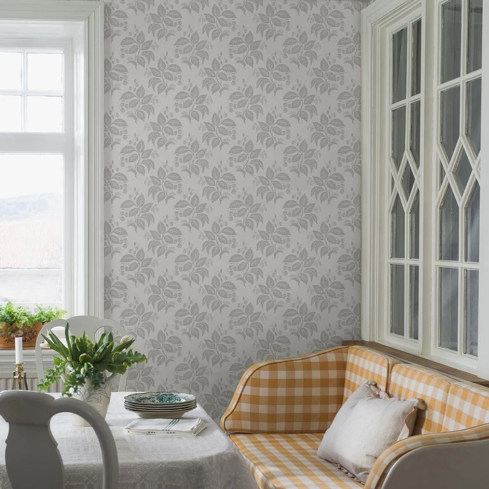 Tengberska Wallpaper - Ivory - Boråstapeter - 8058 - Premier Wallcovering