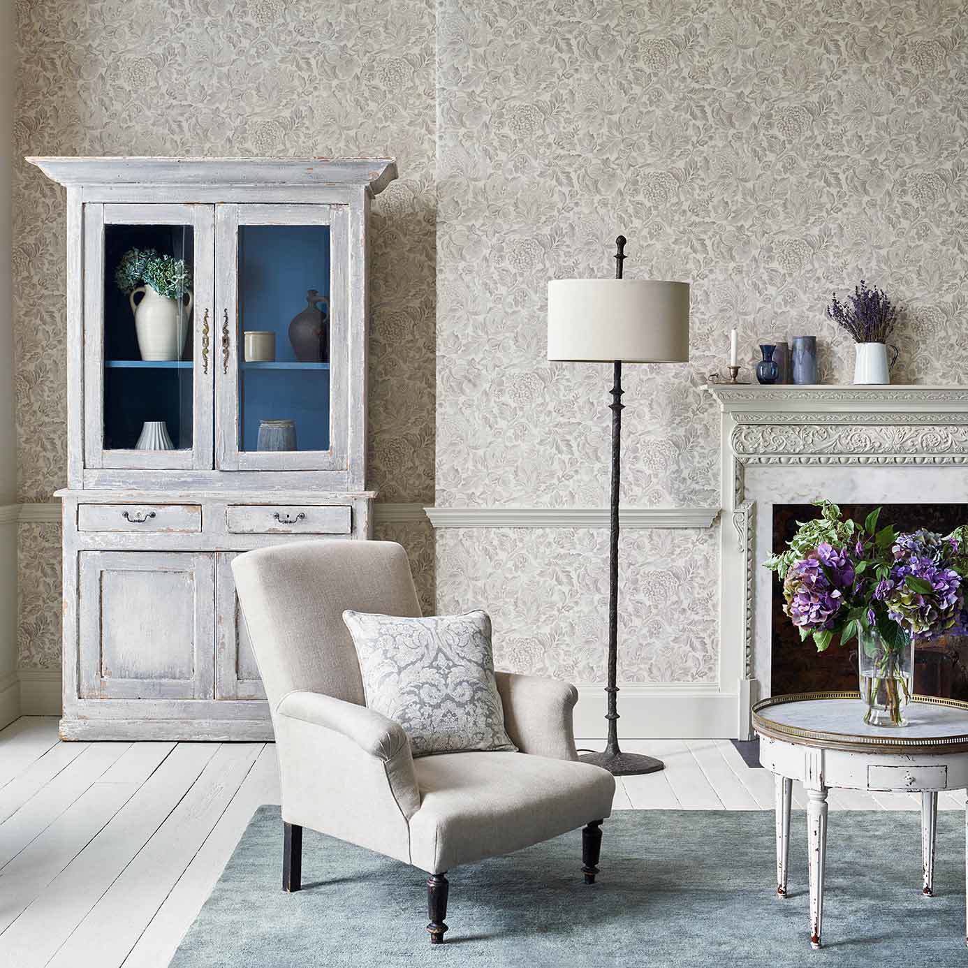 Thackeray Wallpaper - Fig - Sanderson - DDAM216413 - Premier Wallcovering