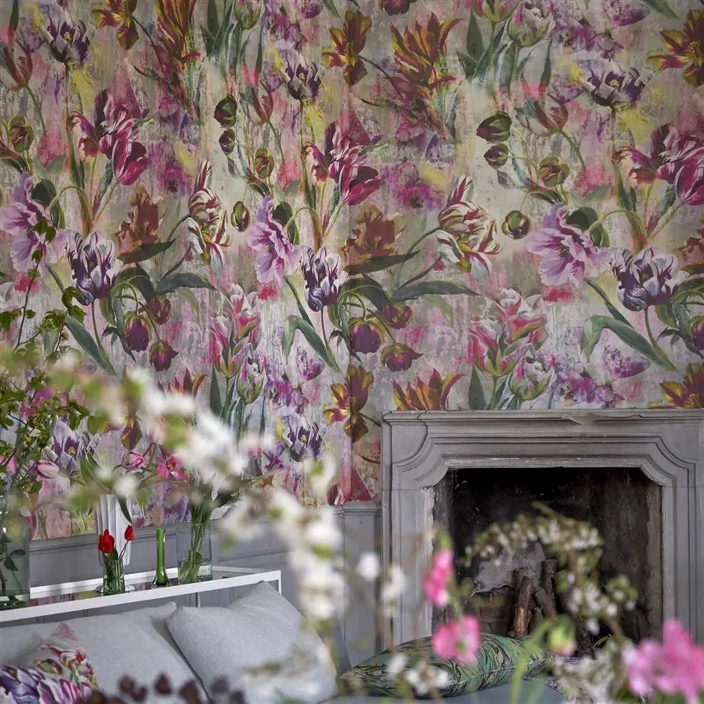 Tulipa Stellata Wallpaper - Fuchsia - Designers Guild - PDG1037/01 - Premier Wallcovering