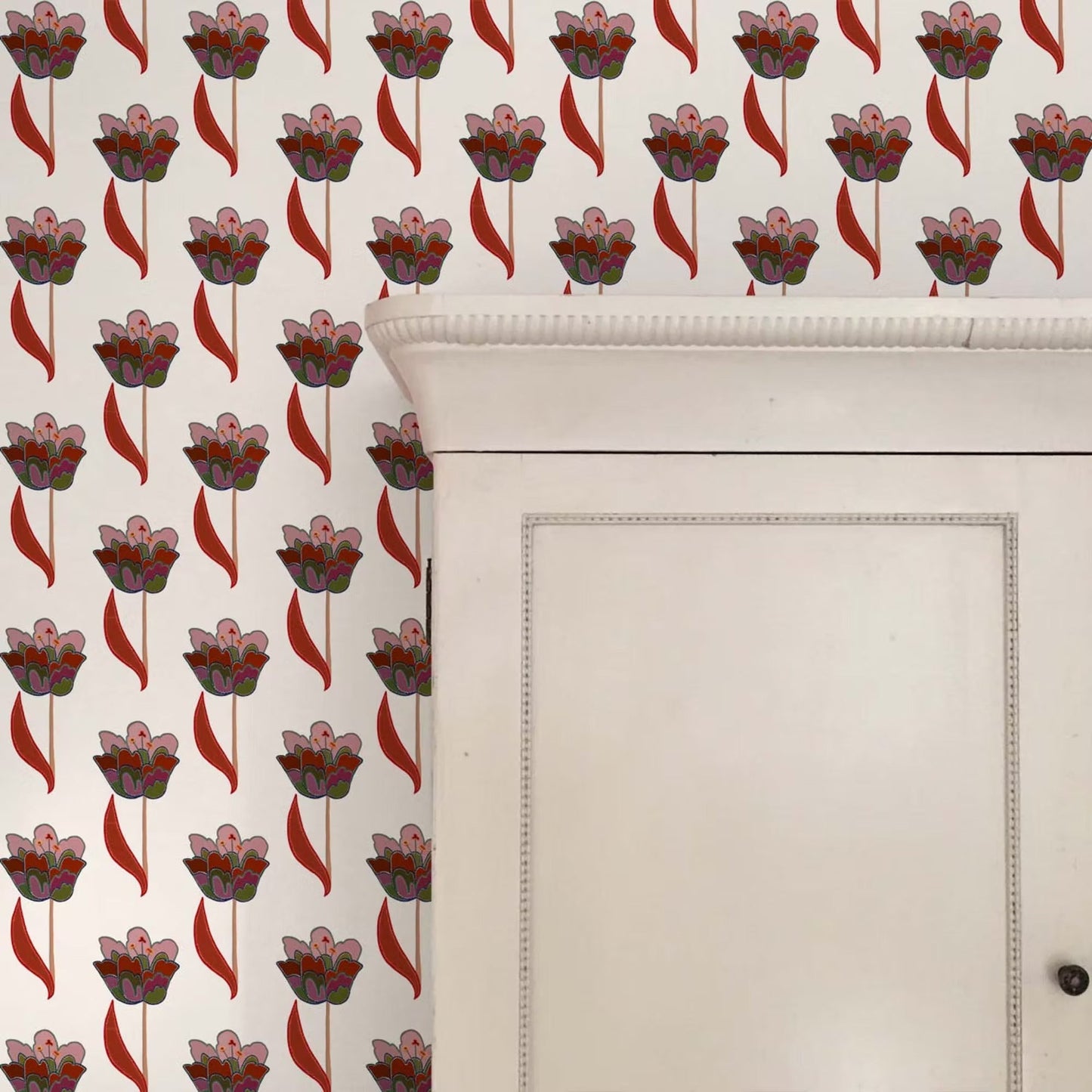 Tulips Wallpaper - White - Ottoline - W/TUL/101/1 - Premier Wallcovering