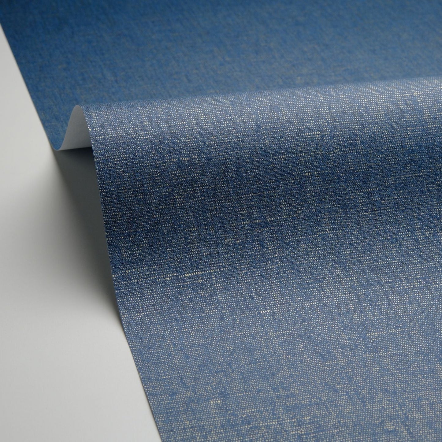 Uni Metallise/irise Wallpaper - Bleu Paon - Caselio - 103236520 - Premier Wallcovering