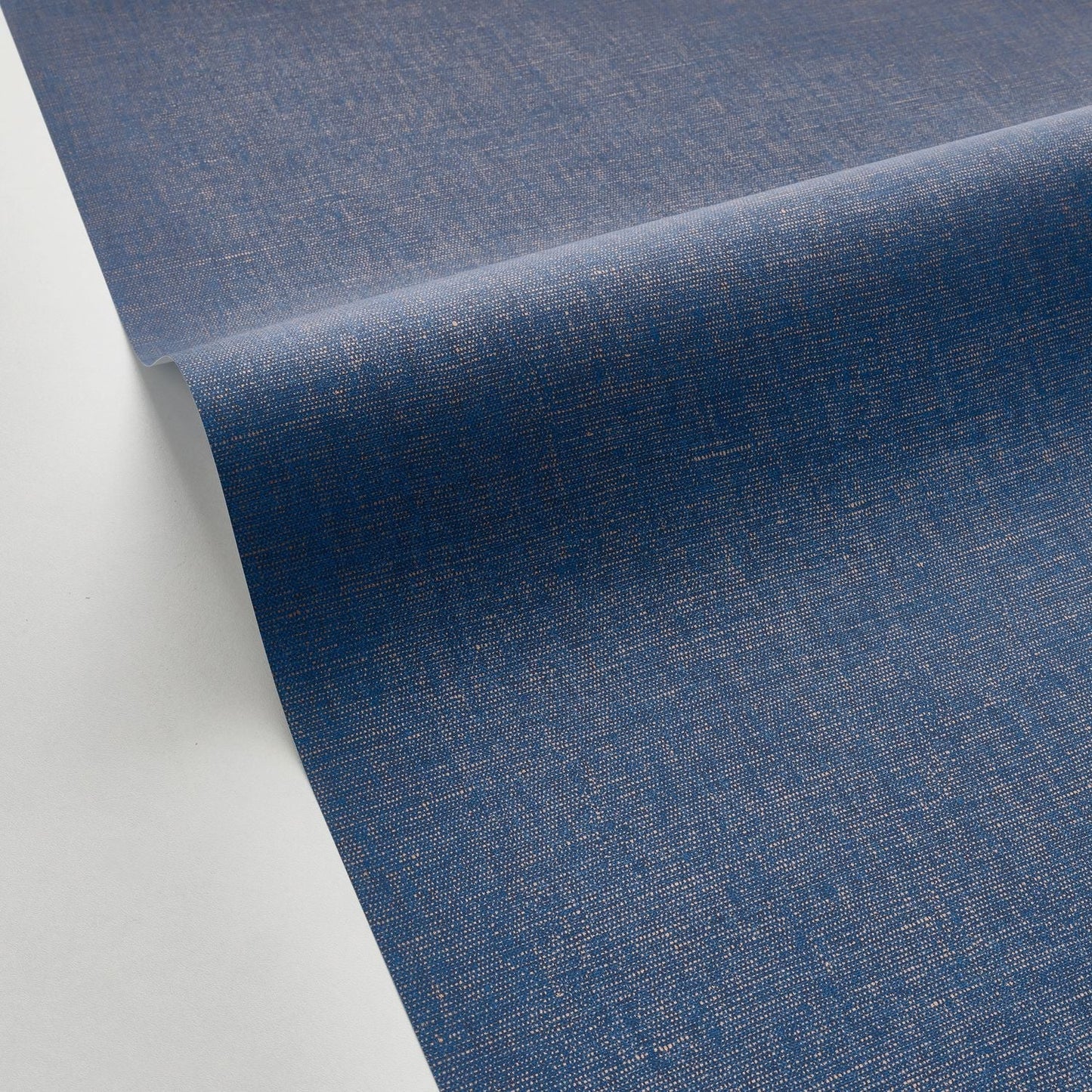 Uni Metallise/irise Wallpaper - Bleu Jean - Caselio - 103236032 - Premier Wallcovering