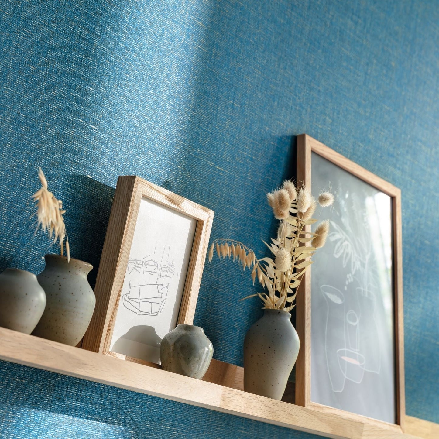 Uni Metallise/irise Wallpaper - Bleu Madura - Caselio - 103236250 - Premier Wallcovering