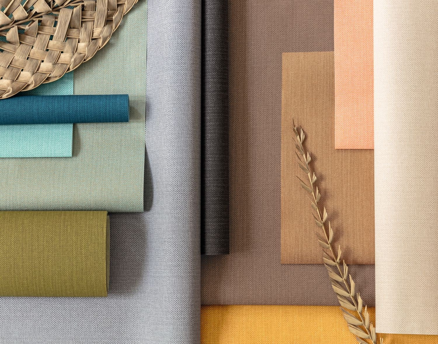 Uni Natte Wallpaper - Olive - Caselio - 101567700 - Premier Wallcovering