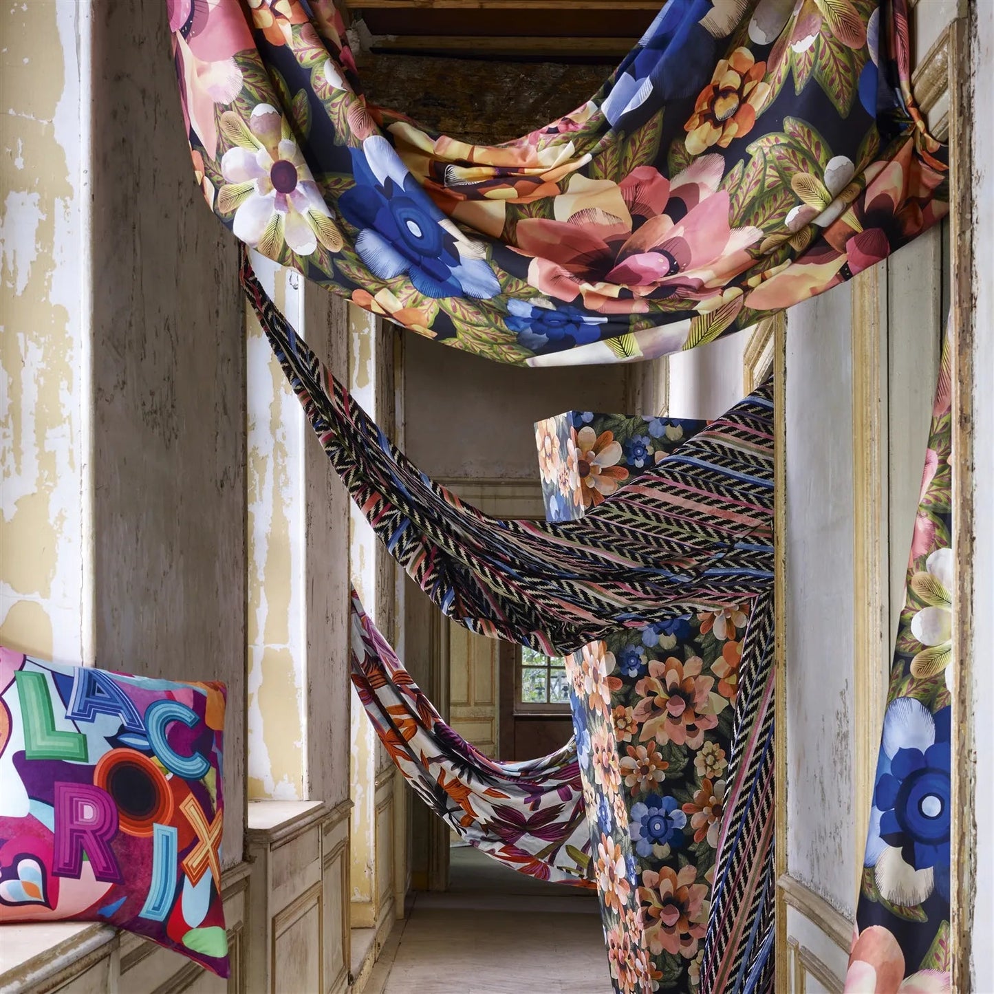 Vallarta Fabric - Peche - Christian Lacroix - FCL7074/02 - Premier Wallcovering