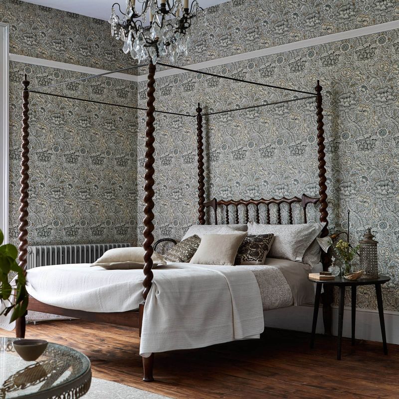Wandle Wallpaper - Indigo/Madder - Morris & Co - 216849 - Premier Wallcovering