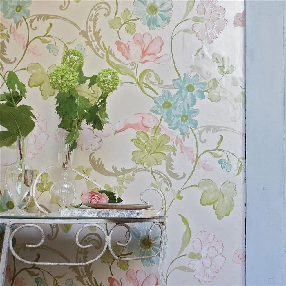 Whitewell Wallpaper - Gold - P505/05 - Designers Guild - Premier Wallcovering