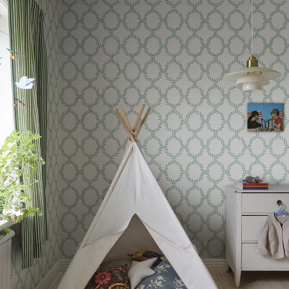 Wilma Wallpaper - Green - Sandberg - S10389 - Premier Wallcovering